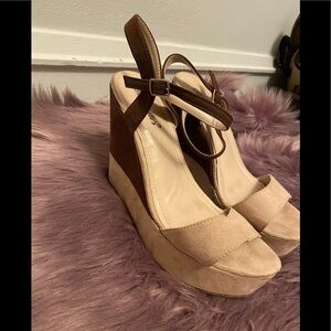 Breckelles wedges size 9